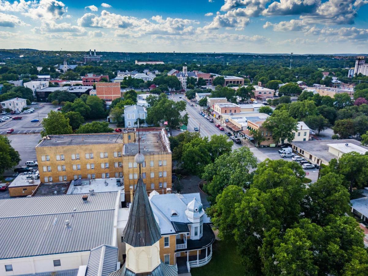 The Faust Hotel New Braunfels Esterno foto